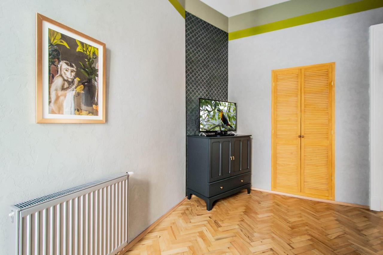 3Bdr Oasis In The Heart Of Prague Apartment Exterior photo